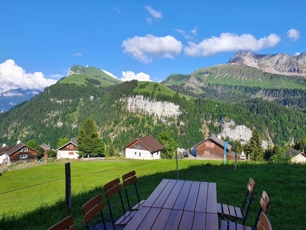 Stockhutte,Berggasthaus Hotel Emmetten Buitenkant foto